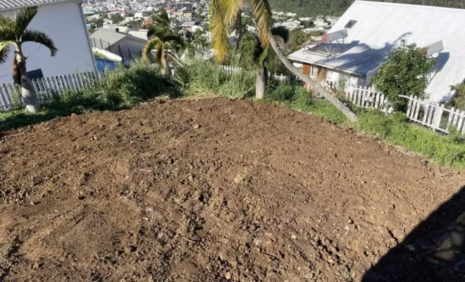 Remblayage d'une piscine non utilisé à Saint Denis, la Réunion, Sainte-Marie, GC Pro Terrassement